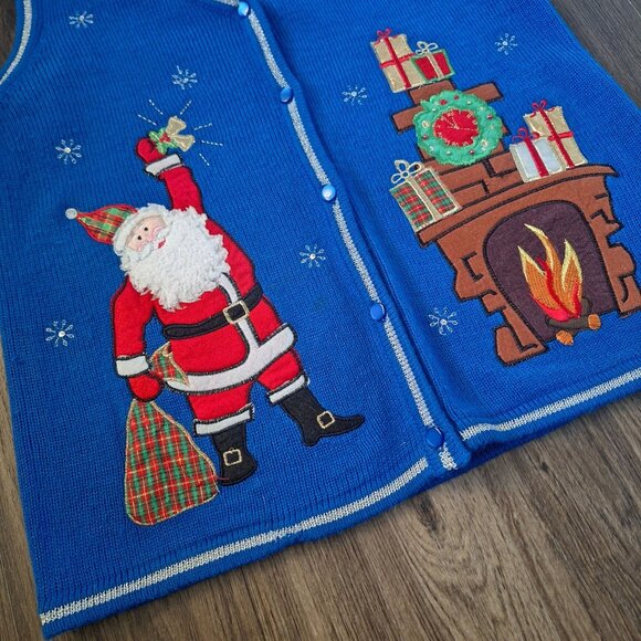 💙 Christmas Themed Knit Sweater Vest Size M Festive Fun Holidays Winter Warm Co - Picture 2 of 7